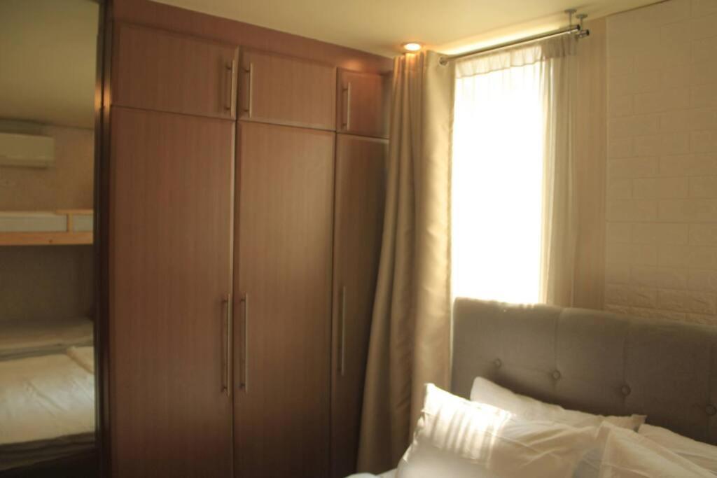 A2J Luxury 1Br Balcony Suite Near Venice Mall Bgc Маніла Екстер'єр фото