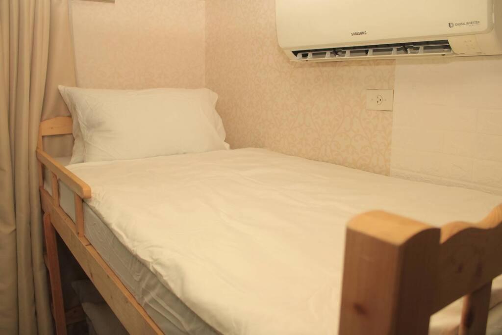 A2J Luxury 1Br Balcony Suite Near Venice Mall Bgc Маніла Екстер'єр фото