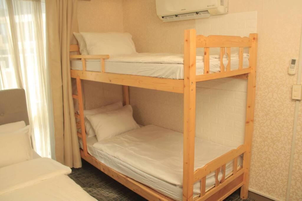 A2J Luxury 1Br Balcony Suite Near Venice Mall Bgc Маніла Екстер'єр фото