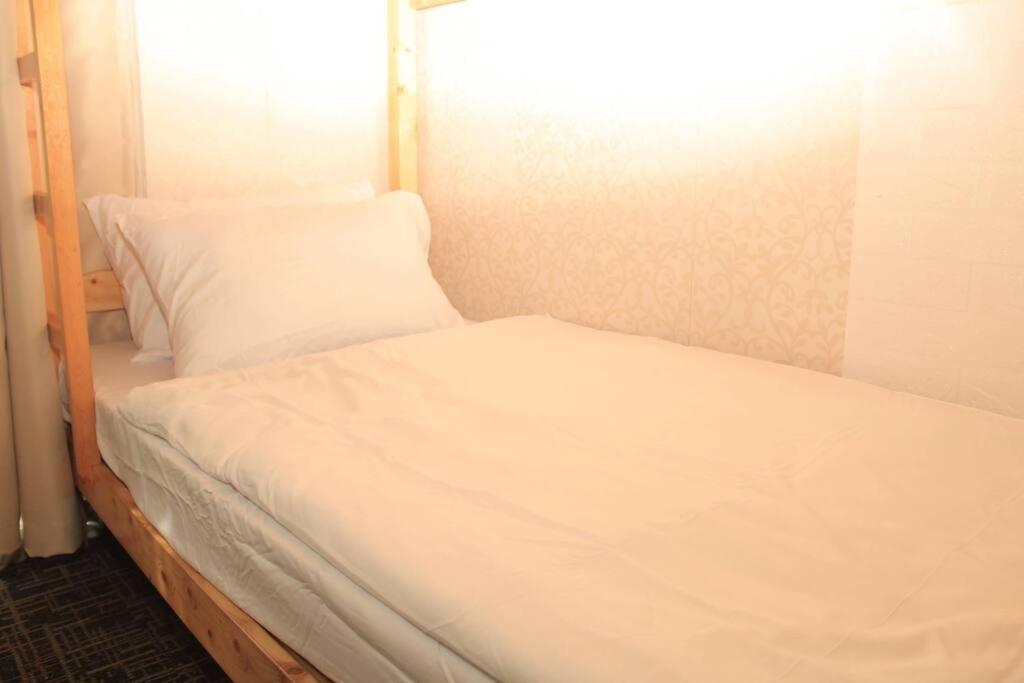 A2J Luxury 1Br Balcony Suite Near Venice Mall Bgc Маніла Екстер'єр фото
